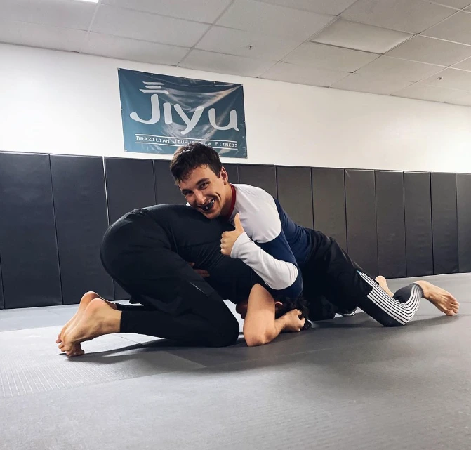 jiyu-bjj