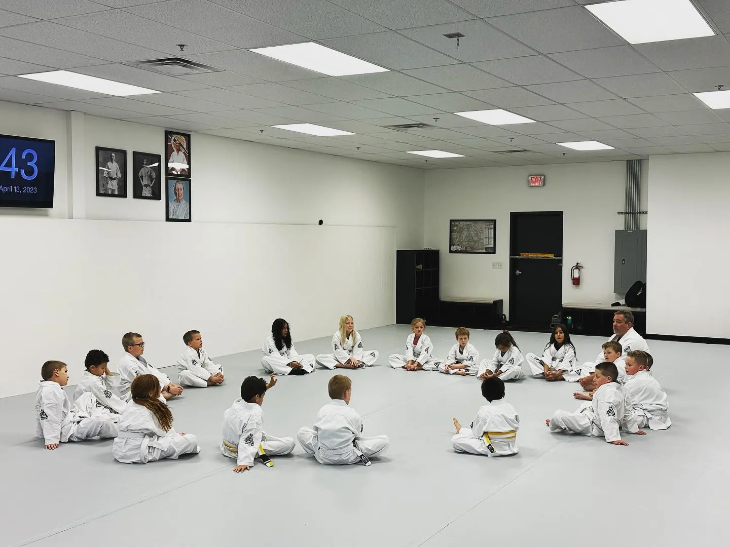 Gracie Jiu-Jitsu North Phoenix Family