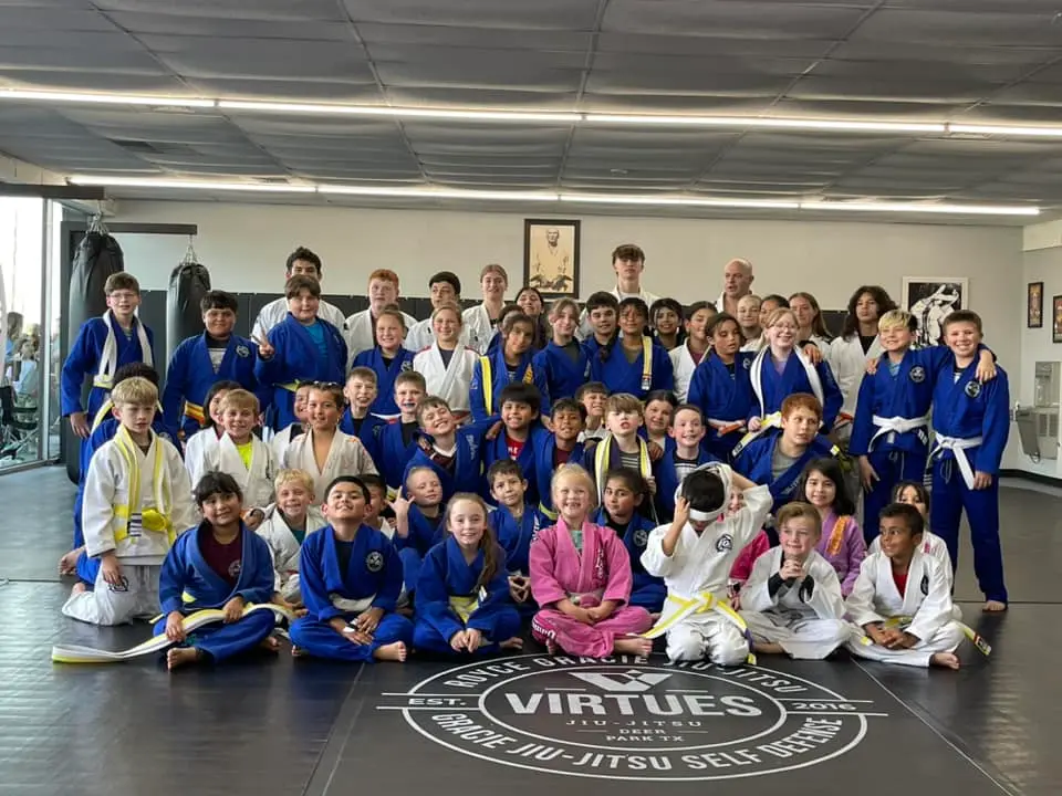 Virtues Jiu-Jitsu students training together on the mat